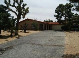 61105 Navajo Trl, Joshua Tree, CA 92252