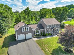 4 Race Track Holw, Middlefield, CT 06455