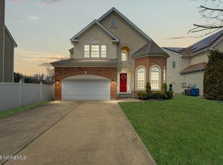 29 Chad Lane, Howell, NJ