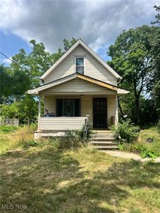 12313 Gay Ave, Cleveland, OH, 44105