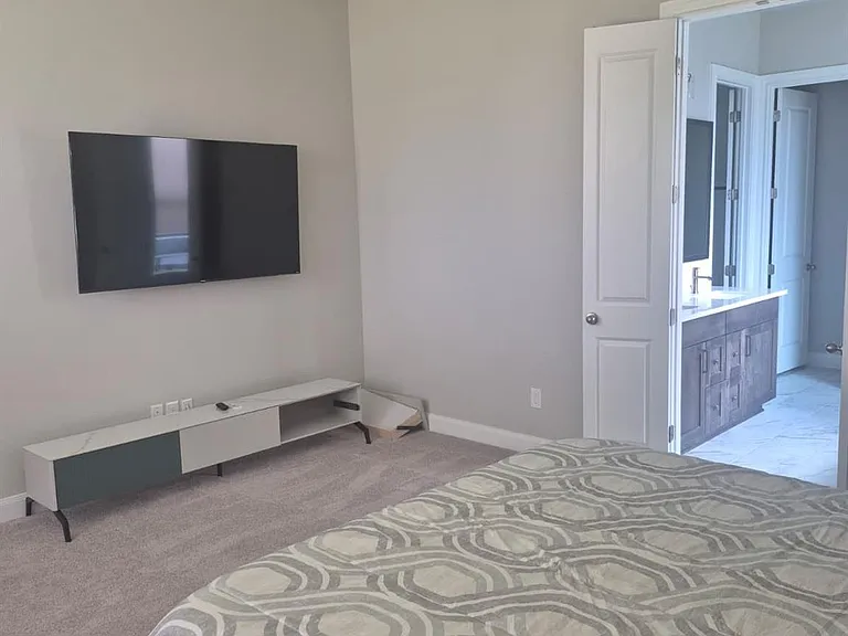 809 Coronado Terrace Ln — Photo 11