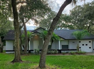 404 Cricket Hollow Ln, Eustis, FL 32726