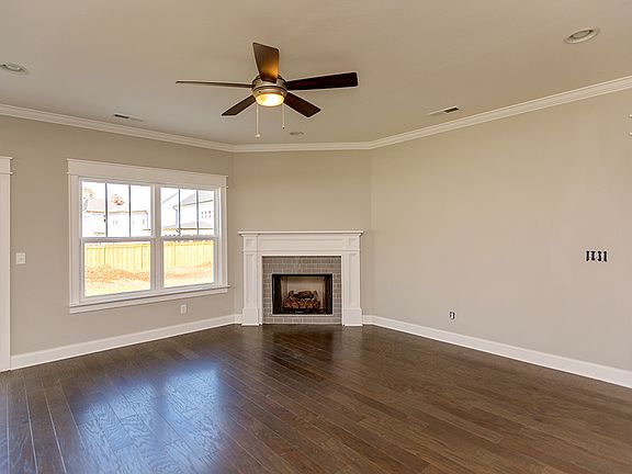 5th image of 8775 Seven Lakes Dr #Xeog69