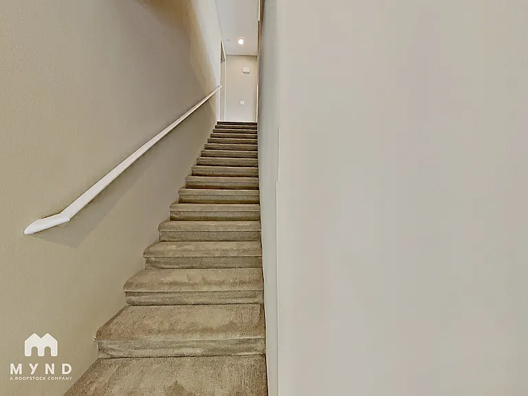 1275 Ice Park St #103 — Photo 3