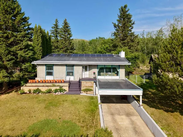 11113 W 103rd St, Peace River, AB T8S 1K5