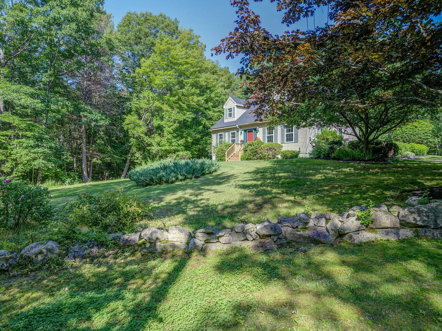 191 Valley Road, Raymond, ME 04071 Zillow
