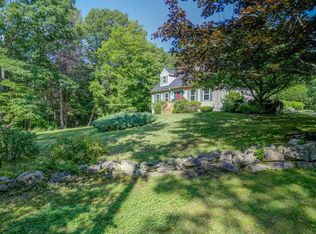 191 Valley Rd, Raymond, ME 04071