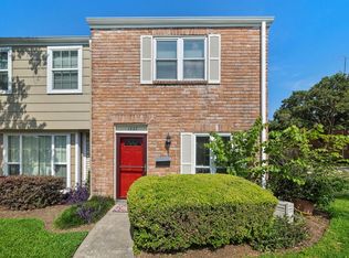 1227 Country Place Dr, Houston, TX 77079