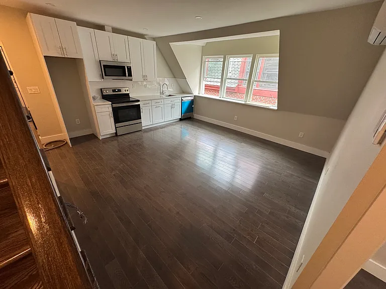 4707 Chester Ave #5 — Photo 7