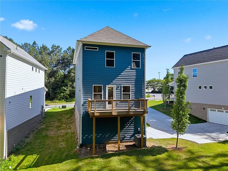 1670 Eagle Dr — Photo 48