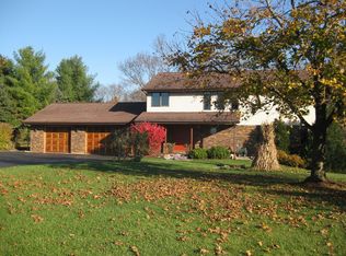 11125 Valentine Ct, Roscoe, IL 61073