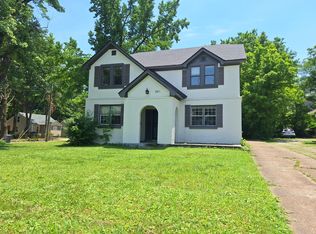 3811 Spottswood Ave, Memphis, TN 38111