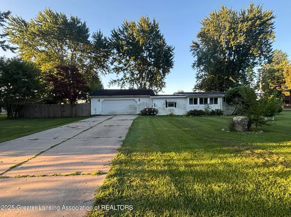 621 W Allor St, Perrinton, MI 48871