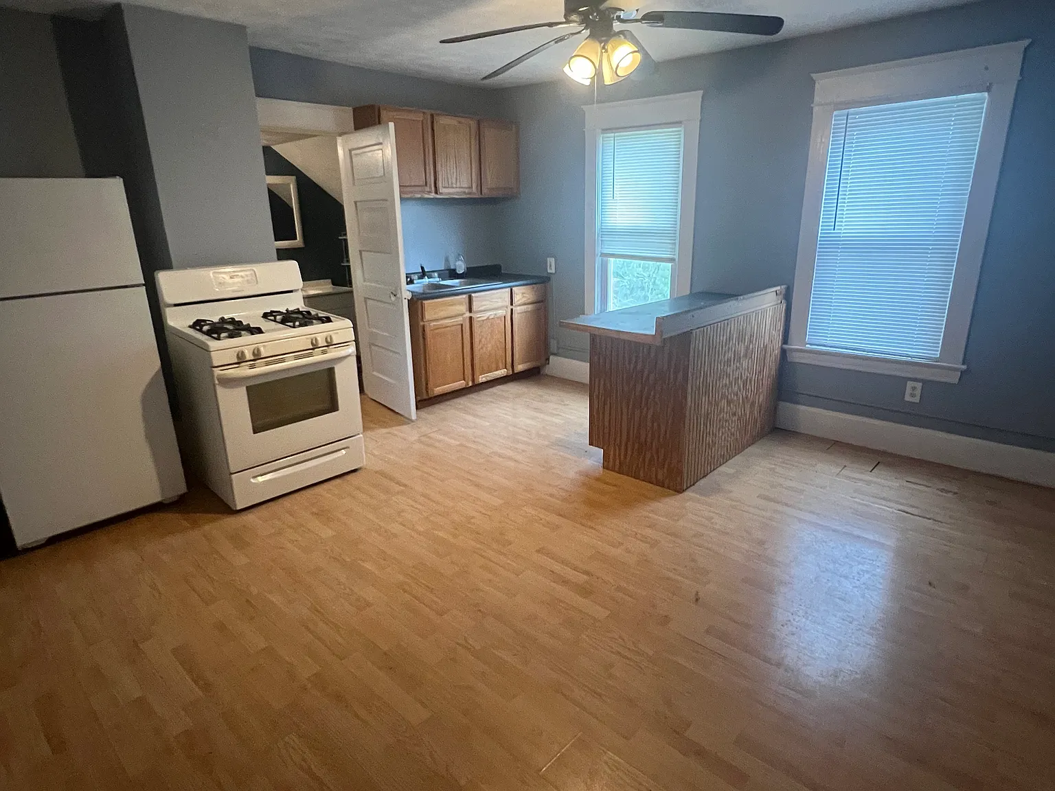 1 bed, 750 sqft, $750 — Photo 2