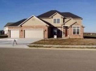 417 Onyx Dr, Morton, IL