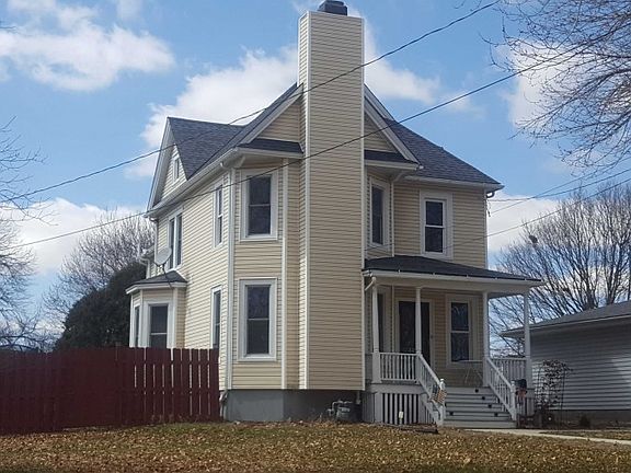 2nd image of 212 S West St