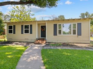 1424 Bowie Dr, Corsicana, TX 75110
