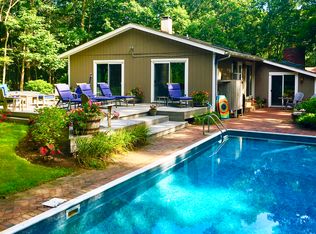 63 Harrison Ave, East Hampton, NY 11937