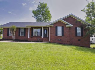 340 Erickton Dr, Anniston, AL 36207