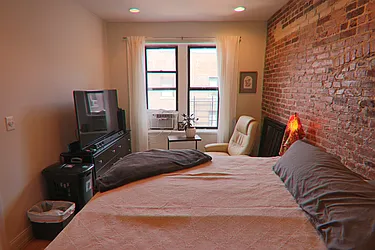 Rented by PMG Real Estate 