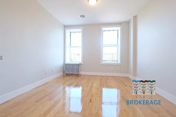 Rented by SBJ Brokerage, LLC | media 14