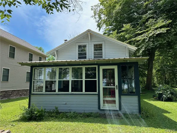 9184 Kinloch Point, Canastota, NY 13032