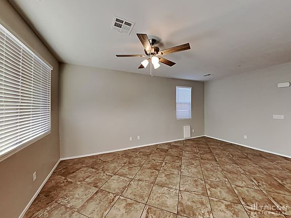 3rd image of 1036 Water Cove St