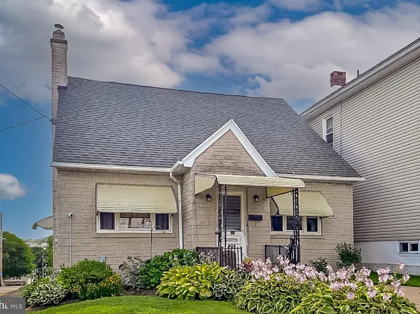 739 Grant St, Hazleton, PA 18201