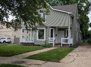 405 W White St, Champaign, IL 61820