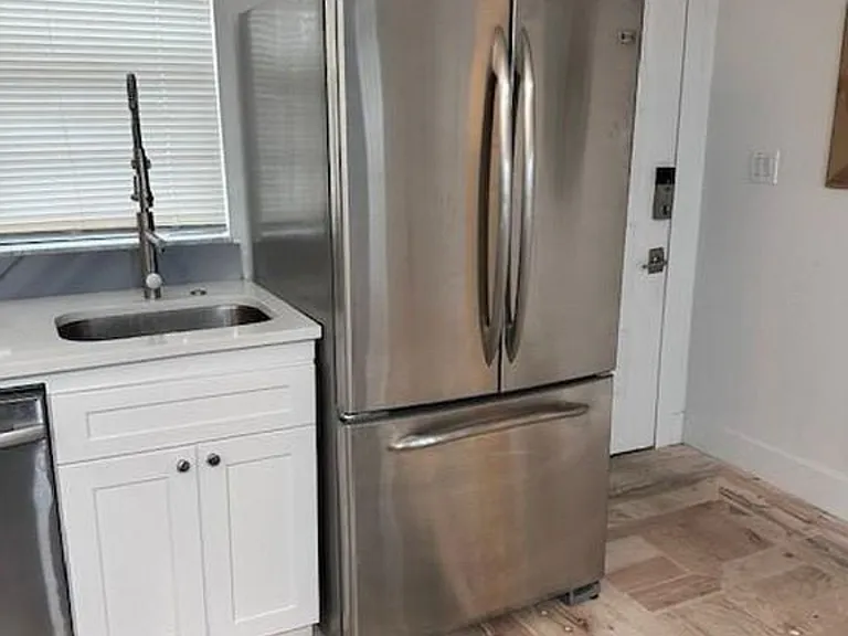 9395 Pennsylvania Ave #9 — Photo 23