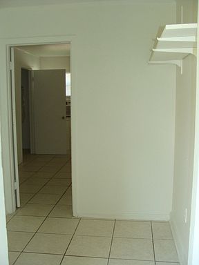 4th image of 3101 NE West End Blvd APT 2