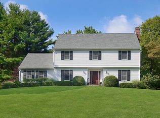 71 Saint Johns Rd, Ridgefield, CT 06877