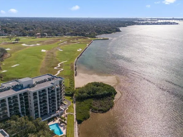 4 Belleview Blvd APT 405, Belleair, FL 33756