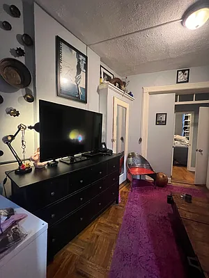 Rented by Oxford Property Group | media 33