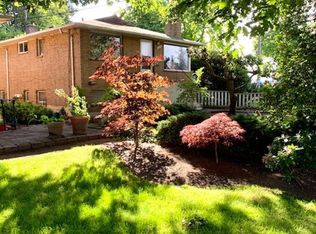 2253 E Roanoke St UNIT A, Seattle, WA 98112