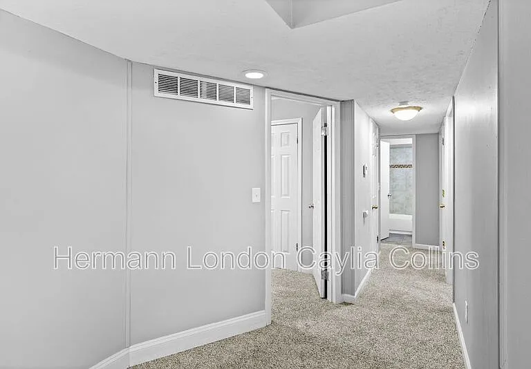 2265 Grants Pkwy — Photo 11