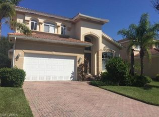 8310 Sumner Ave, Fort Myers, FL 33908