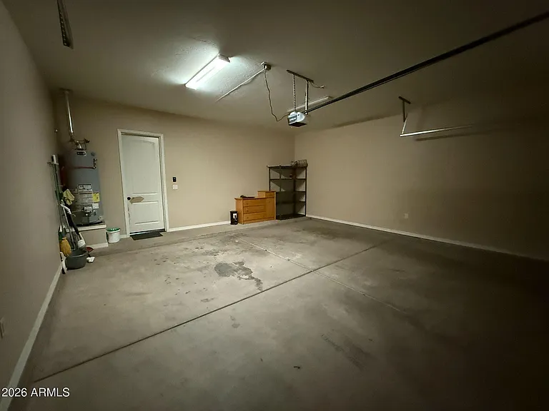 2932 E Acacia Ct — Photo 27
