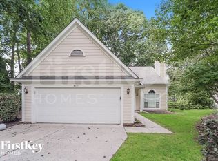 8111 Martindale Ln, Charlotte, NC 28216