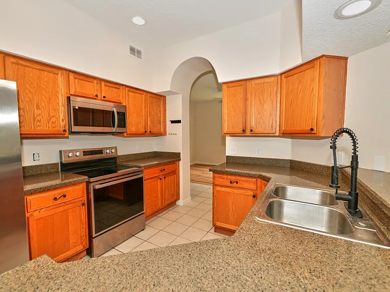 14983 Hawksmoor Run Cir — Photo 15