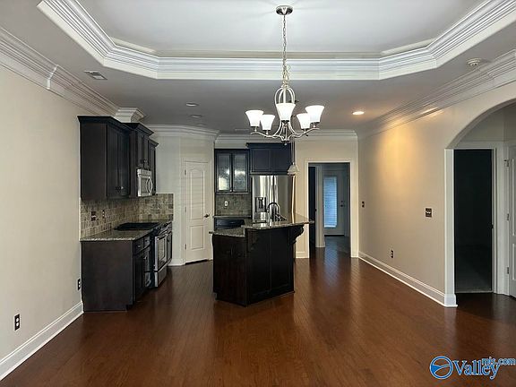 4th image of 537 W Mossyleaf Dr