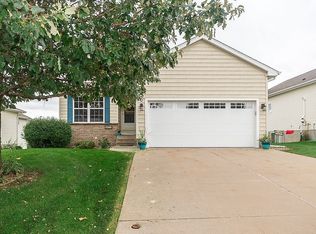 6430 Cakebread Ct, Marion, IA 52302