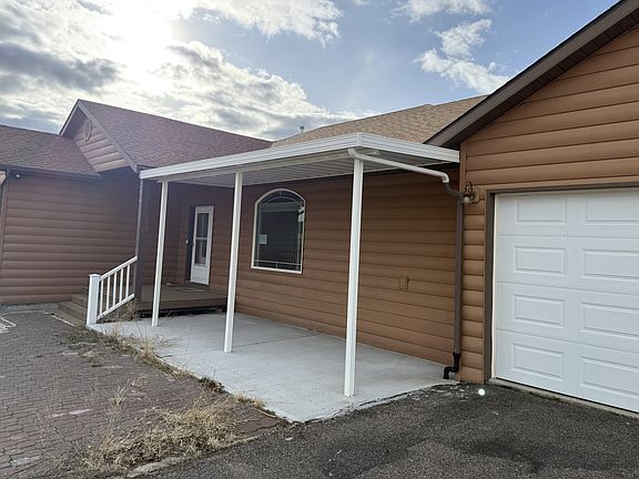 4th image of 354 E Rock Rd