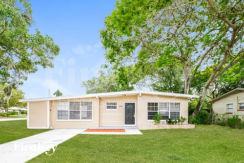 1521 Heather Ave Photo 1