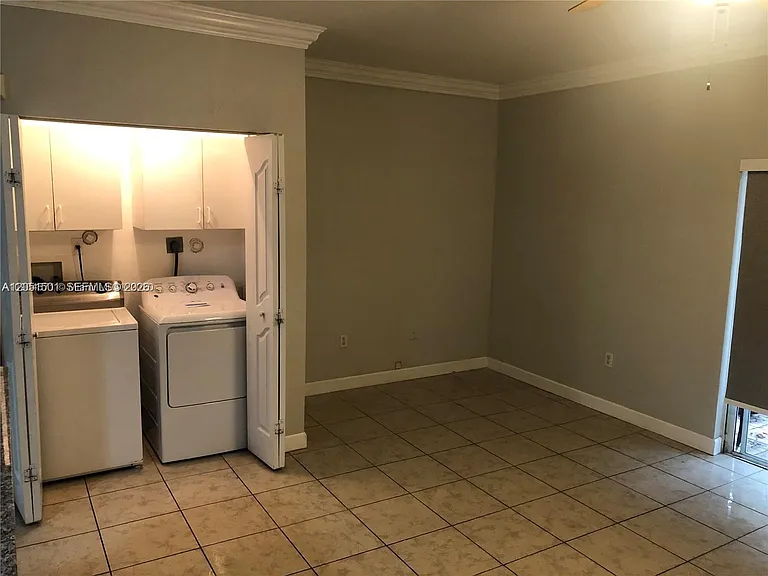 8510 SW 150th Ave #2 — Photo 13
