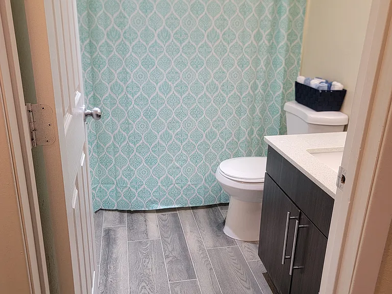 Covewood Village Apartments — Photo 26