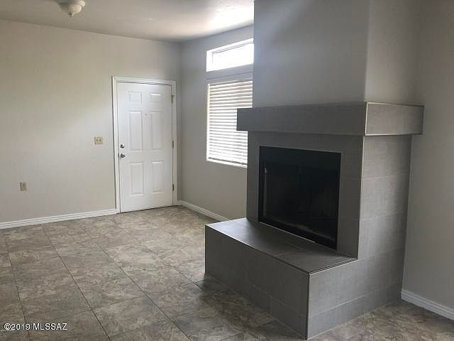 Cozy Fireplace