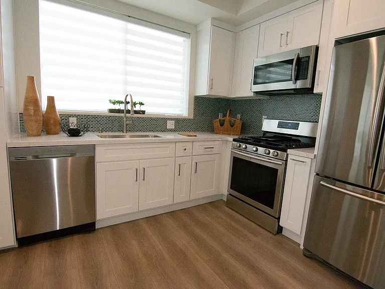 2006 S Corning St #3 — Photo 17