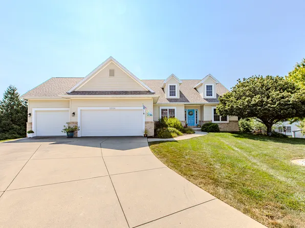 2334 Cascade Ct, Normal, IL 61761