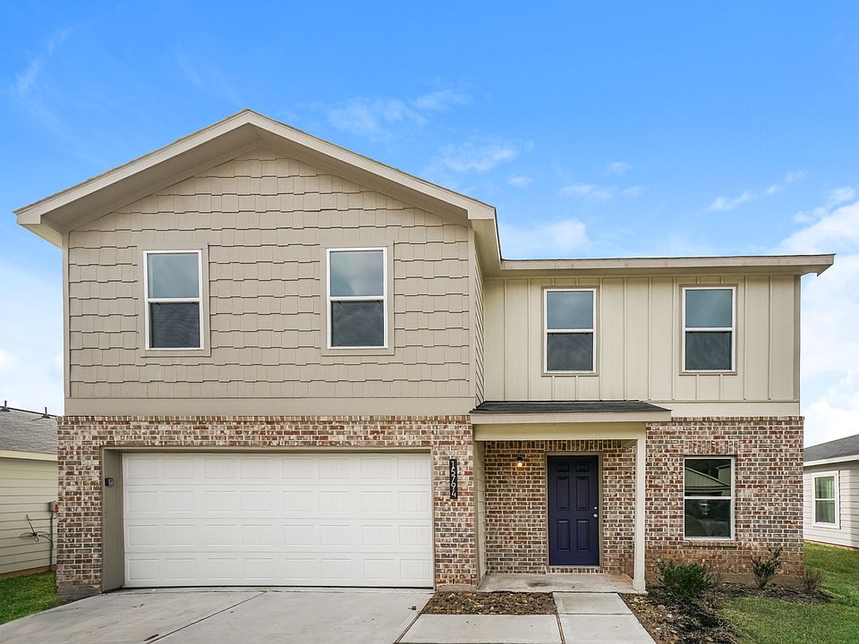 1st image of 15794 Del Norte Dr